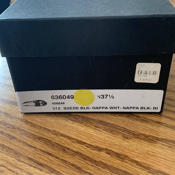 Cat Flats - Picture 2 of 3